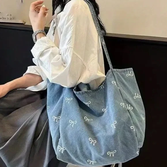 Stylish Blue Denim Tote Bag - Picture 4 of 5